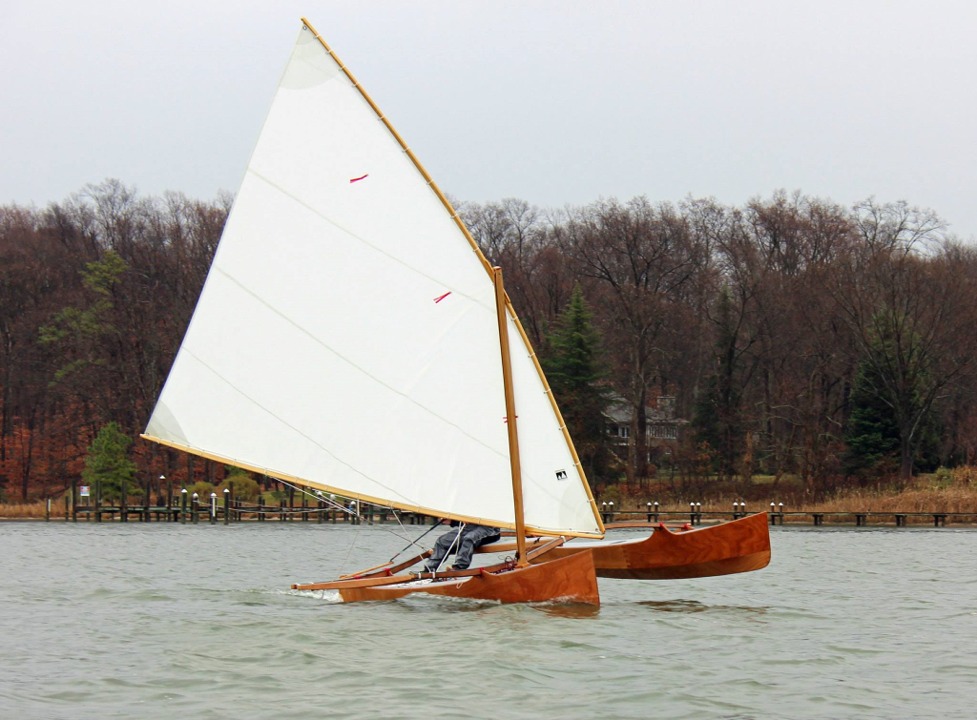 J'espère que vous avez pris quelques minutes pour jeter un oeil sur les quatre nouveaux bateaux sortis par Chesapeake Light Craft et qui sont ou seront bientôt disponibles chez Arwen Marine. Sinon, allez vite voir (c'est ce qu'on appelle se rincer l'oeil !) 