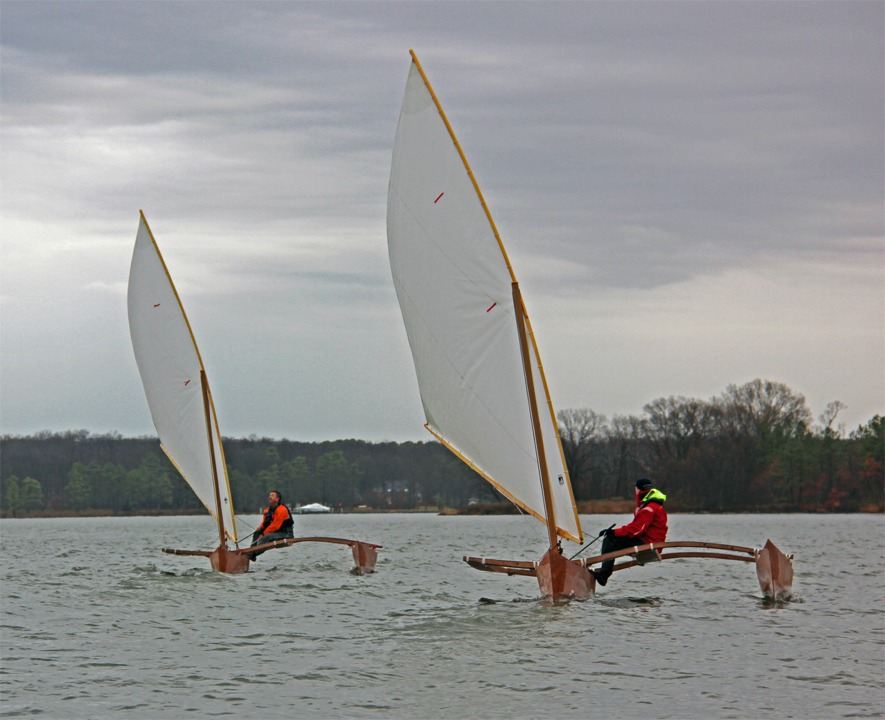 La largeur hors-tout est de 12 pieds, plus de 3.60 m.
